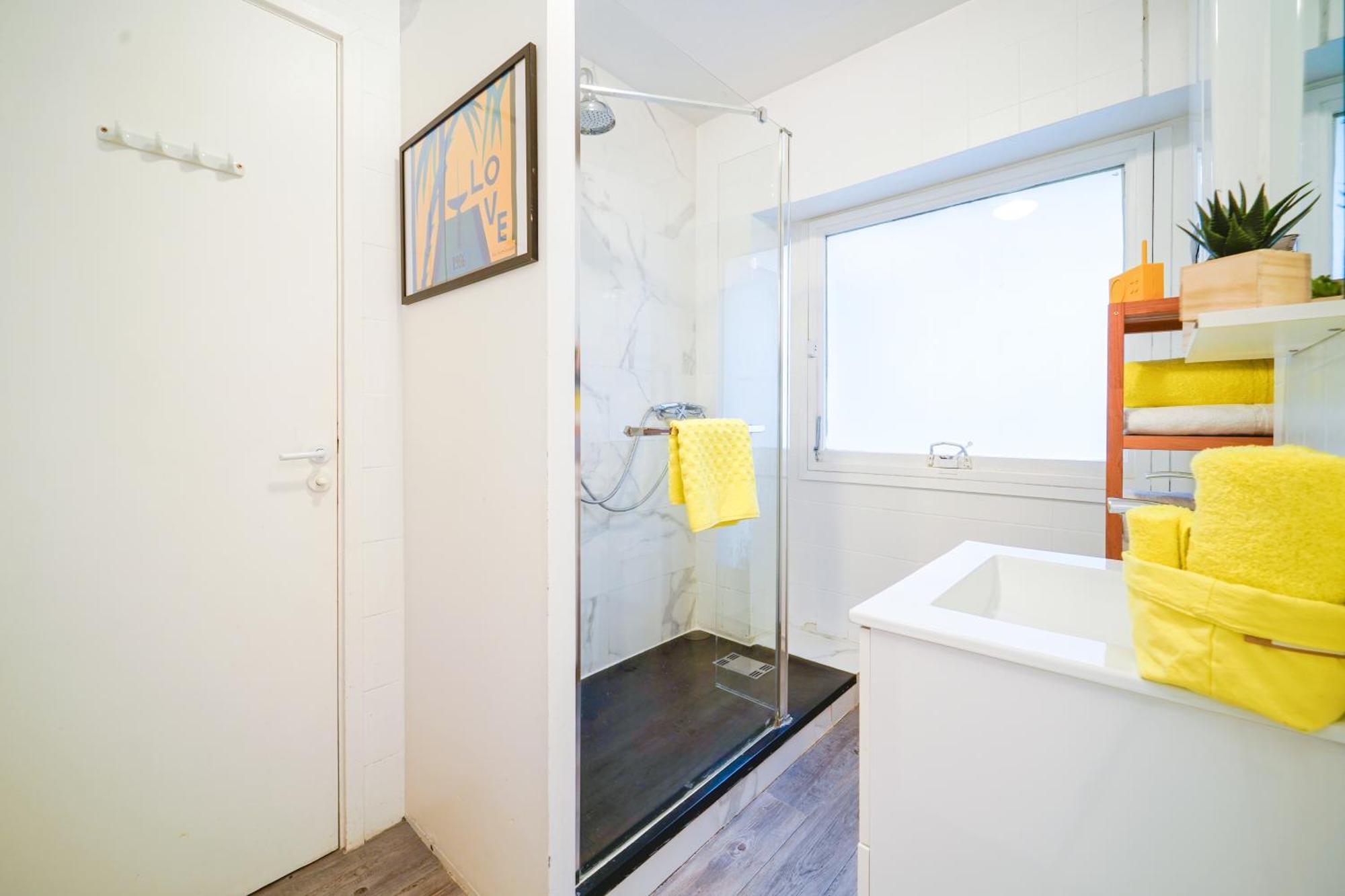 Appartamento Spacious Family Near Bastille & Marais Parigi